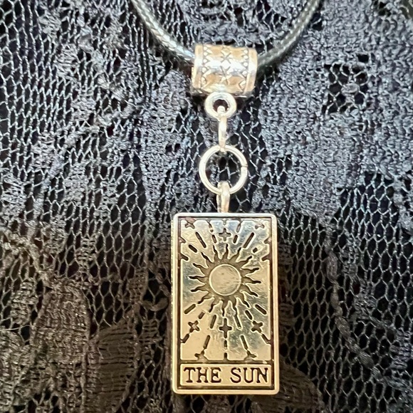 Tarot Sun Card Pendant Necklace with Sun Charm to Dangle Down Back of Neck - Picture 1 of 9